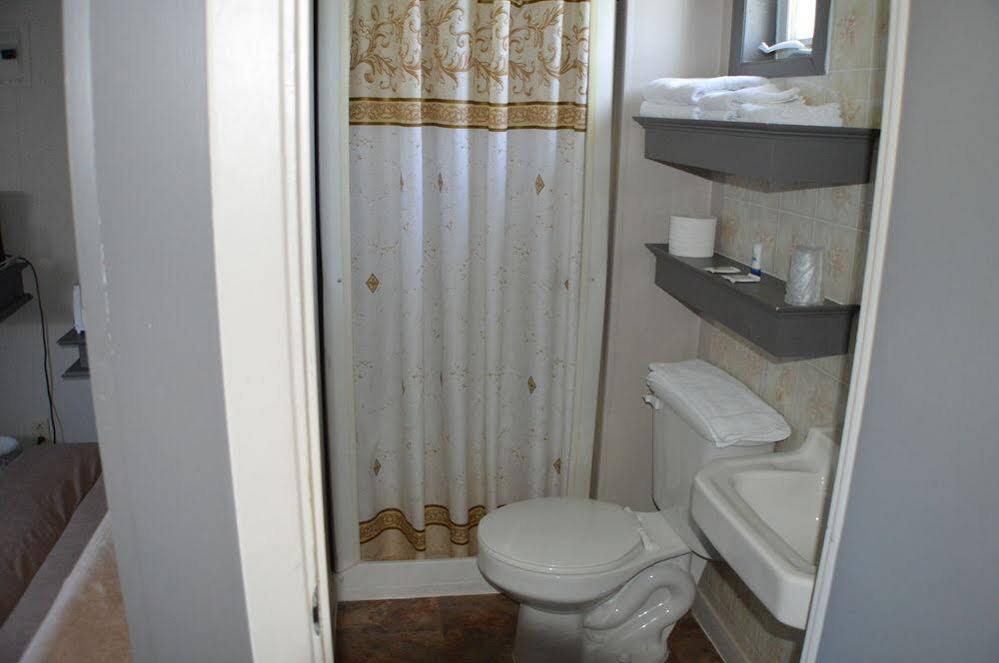 Motel Riviere Trois Pistoles Extérieur photo